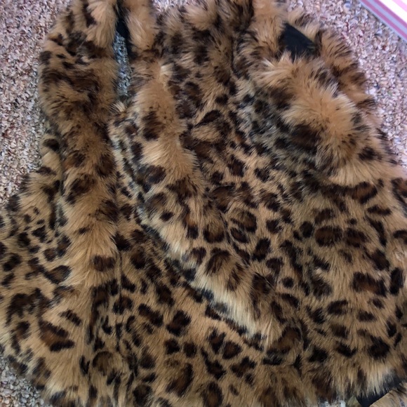 Vest - Picture 3 of 3